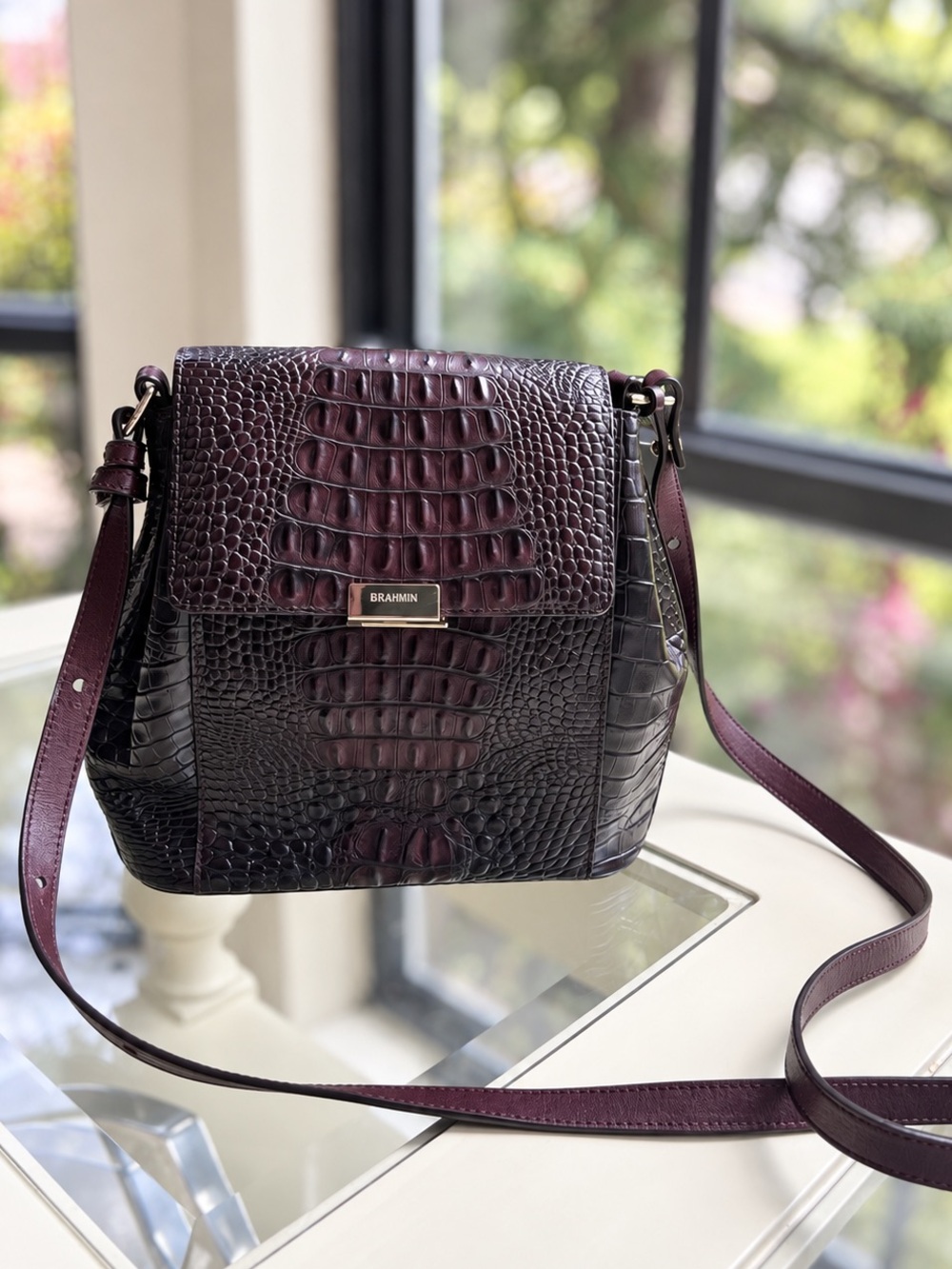Brahmin Margo Melbourne Croc Embossed Leather Crossbody - Picture 5 of 13